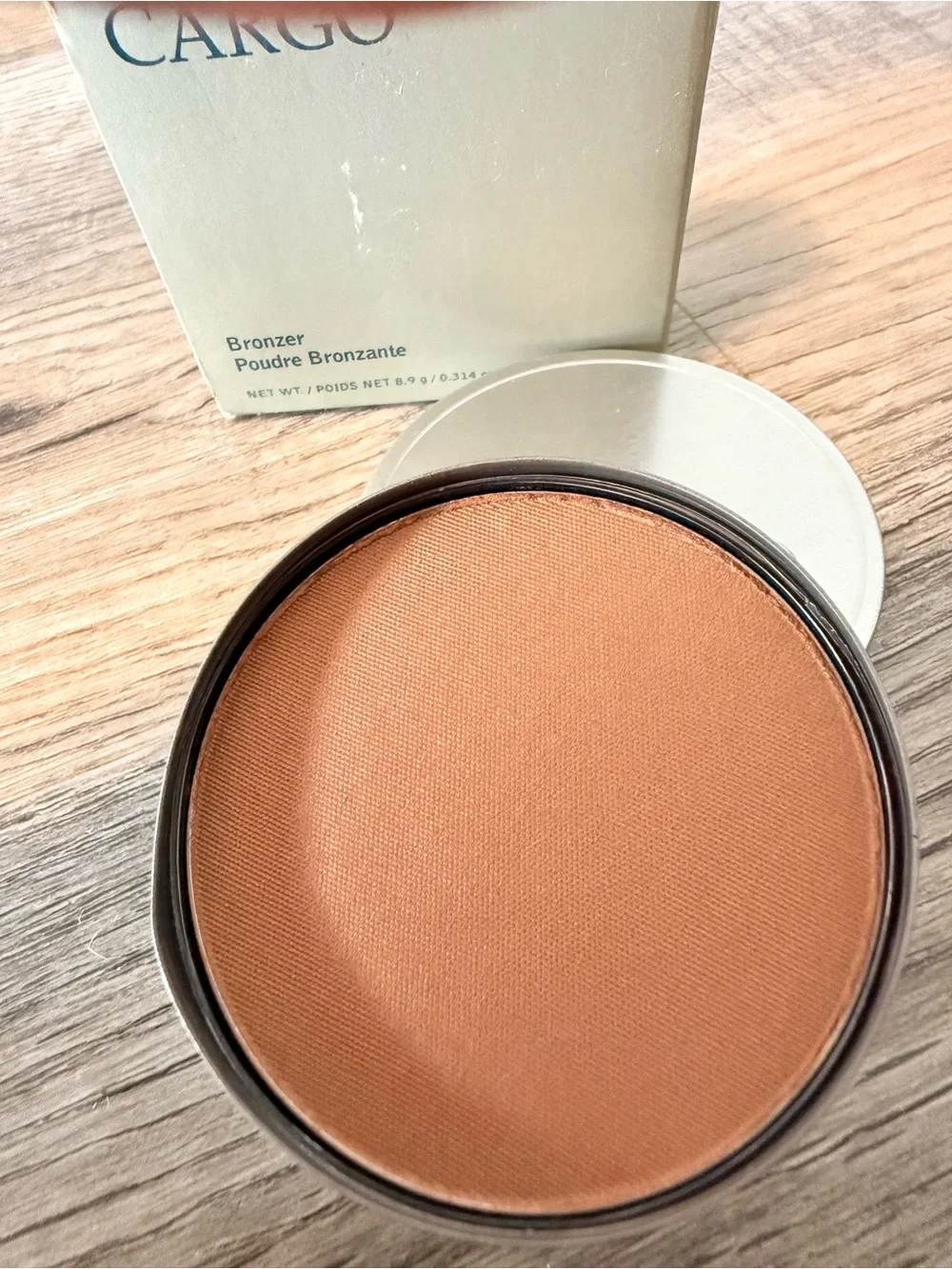 Cargo Bronzer Compact - Ivory Cream Packaging